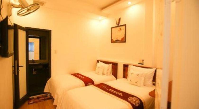 Ngoc Anh Hotel 2 Нин Бин Екстериор снимка