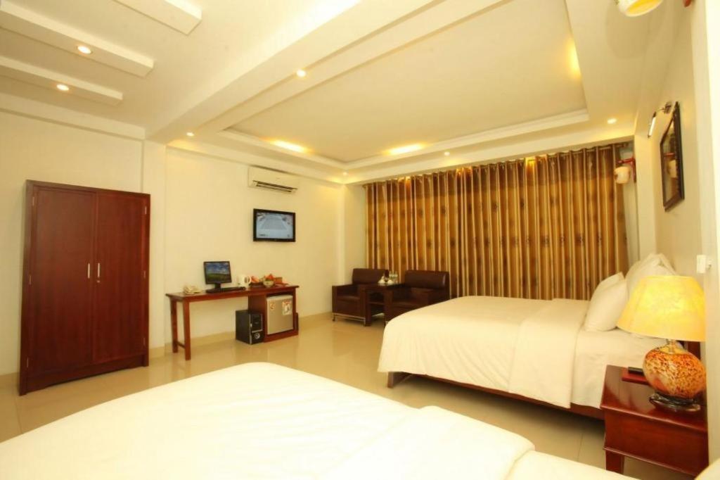 Ngoc Anh Hotel 2 Нин Бин Екстериор снимка